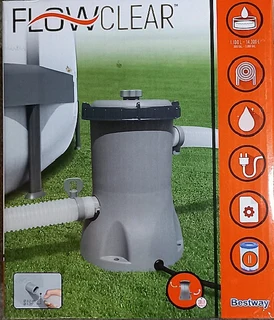 UNWIND AND REJUVENATE AFTER A HARD DAYS WORK  IN OUR 5 SEATER SPACIOUS  LOUNGER WOOD-FIRED HOT TUB