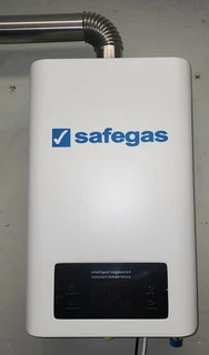 Safegas 16l Constant Temperature Turbo-fan Gas Geyser-6.0 Star Rating.