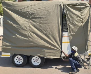 Protect Their Homes From The Harsh Elements!! The Venter 2 Berth Horse Box Ripstop Cover.