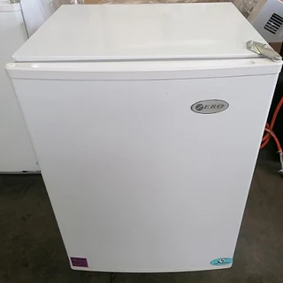 SALE  SAVING ON THE ZERO 100LT GAS -ELECTRIC BAR FRIDGE FREEZER. SAVE: 12,5%