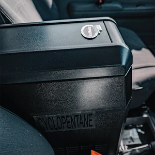 The Snomaster 12l Plastic Portable Fridge/freezer Dc. (cutting Out The Middle Man)