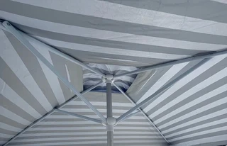 The Seagull Sea Shack Beach Cabana Al Pole 210d 2.2x2.2m.