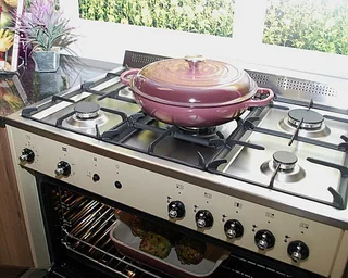 Sale On The La Germania 90cm Cream Rustica Gas Hob/oven /gas Grill.