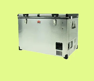 THE SNOMASTER 81.5L DUAL COMPARTMENT S/STEEL PORTABLE F/FREEZER.