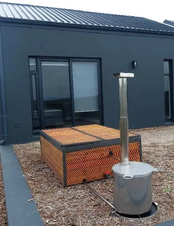 Add Value To Your Home-stay Warm In The Value Tub With Optional Internal Or External Kettle.