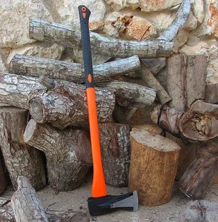 HOTECHE 2000G LOG SPLITTING AXE WITH FIBREGLASS HANDLE.