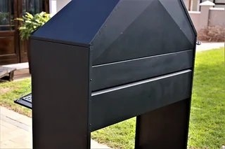 SALE ON THE 1000MM FREESTANDING COMPACT BRAAI RANGE. NO BUILDING WORKS/PLANS REQUIRED!!