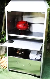 SUMMER SALE ON THE FREE STANDING 800mm STAINLESS-STEEL ROCKET BARBEQUE BRAAI.