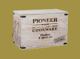 BLACK FRIDAY  EXTENNDED SAVING ON THE CAMPFIRE CAST IRON FLINDERS 9 PIECE BOXED SET.