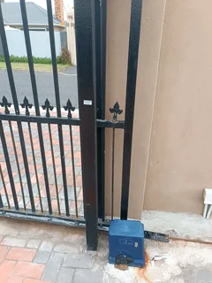 SECURITY SYSTEM INSTALLATION AND REPAIRS