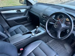 2008 Mercedes-Benz C200 Avantgarde Manual