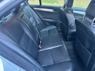 2008 Mercedes-Benz C200 Avantgarde Manual