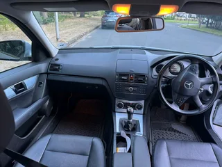 2008 Mercedes-Benz C200 Avantgarde Manual