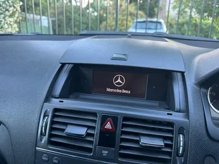 2008 Mercedes-Benz C200 Avantgarde Manual