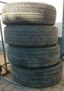 04 X 18&#39; Dunlop Grandtrek At23 Bakkie (255/60/18) Tyres For Sale