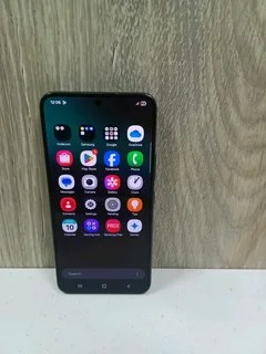 Samsung s22 galaxy phone  256GB