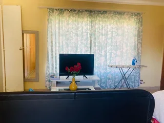 En-suite Main Bedroom to rent