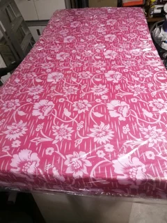 Single mattresses 910x125mm