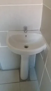 2 bedroom apartment for rental in soshanguve block v v ext 06 For R4200