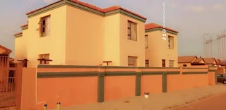 2 bedroom apartment for rental in soshanguve block v v ext 06 For R4200