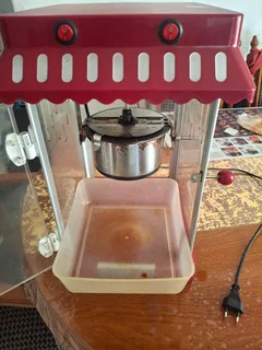 Mini popcorn machine