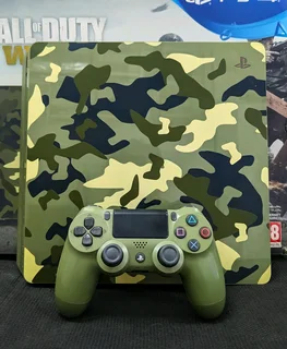 PS4 Slim Limited Edition WW2