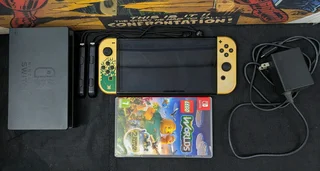 Nintendo Switch OLED (Legend of Zelda Edition)