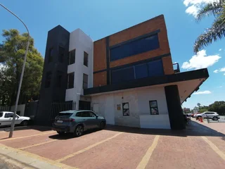 Space to let / Admin/ Consultation/ Dance Studio