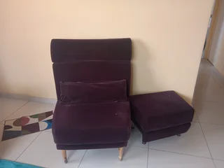 5 seater lounge suite &#43; 2 ottomans