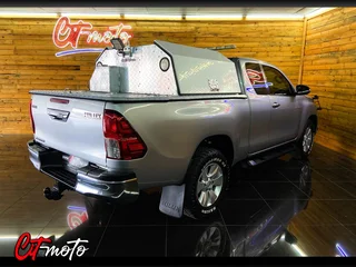 2016 Toyota Hilux Extended Cab