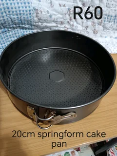 Used cake/baking pans