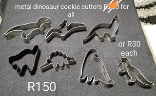 Used cake/baking pans