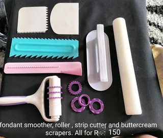 Used cake/baking pans