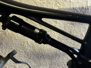 2021 Specialised Expert MTB Medium Frame