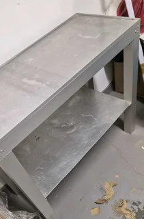 Aluminium table