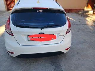 2015 Ford Fiesta Hatchback