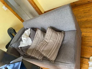 Relocating - Ad posted by Lee