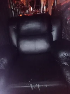 Relocating - Ad posted by Lee