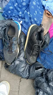 Moving/decluttering/relocating - Ad posted by Lee