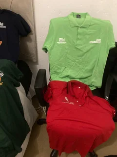 I buy good quality second hand clothes shoes linen curtains property household items in bulk