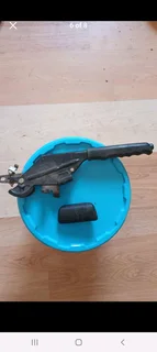 BMW E30 2DOOR MIXED BITS TO CLEAR