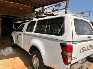 Isuzu single cab Canopy & roof racks for sale