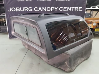 Isuzu 2012-2015 Dc Black Beekman Executive Canopy For Sale