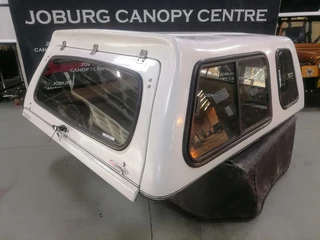 HILUX 2005-2015 DC White  SA canopy for sale