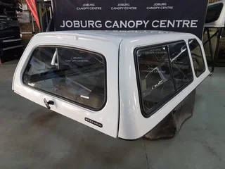 Isuzu 2022-2025 LWB Highline White Beekman canopy