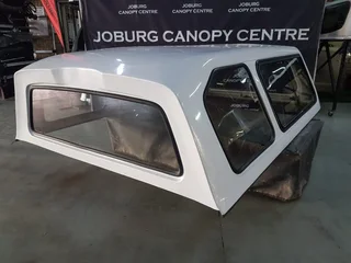 Isuzu 2022-2025 LWB Highline White Beekman canopy