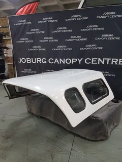 Corsa 04 Lowline White SA canopy for sale