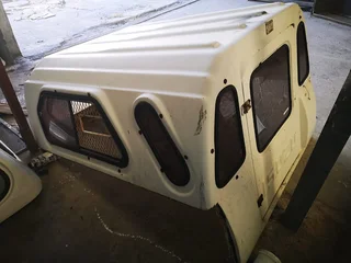 Isuzu 98 SWB Hiline Fulldoor White Crestrider for sale