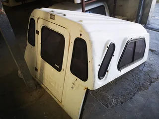 Isuzu 98 SWB Hiline Fulldoor White Crestrider for sale