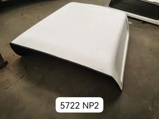 NP200 LOWLINE BLINDSIDE WHITE ANDYCAB for sale